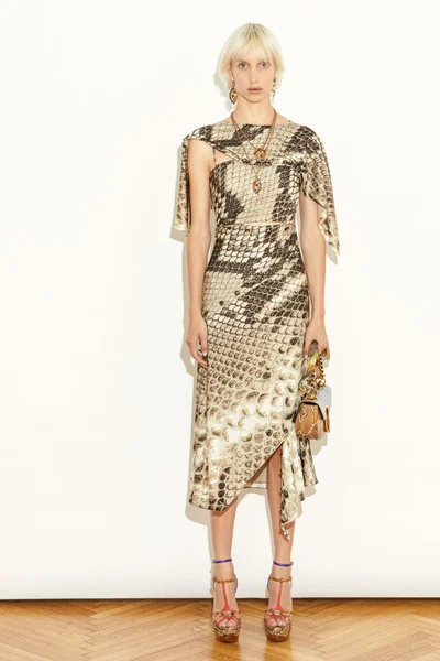 Look 7